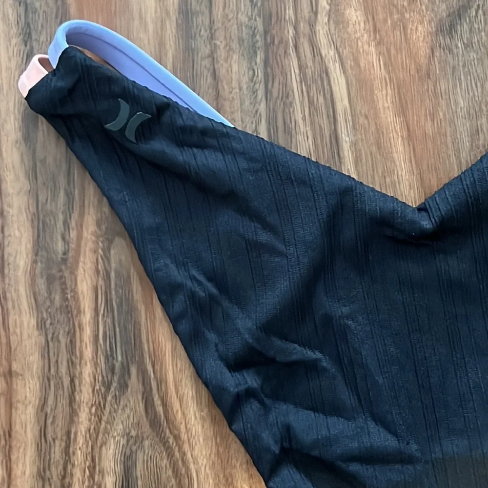 NWOT Hurley High Leg Ribbed Bikini Bottom